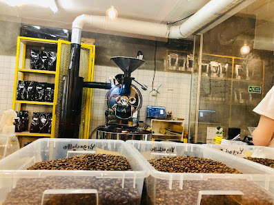 Walter's Coffee Roastery thumb 10